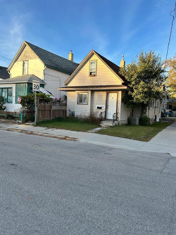 737 Alexander Avenue