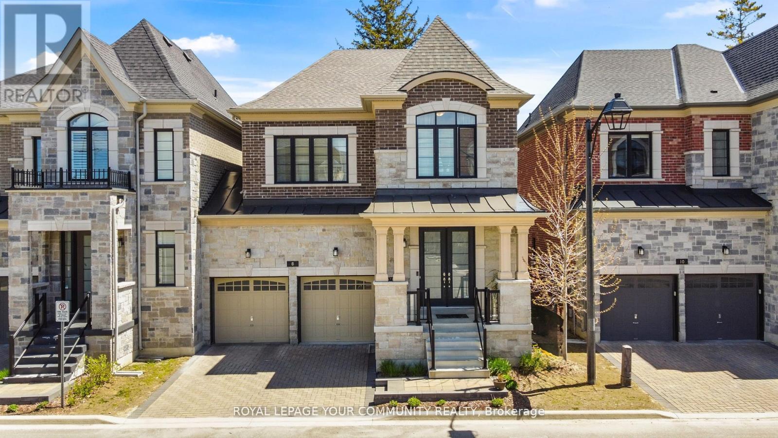 8 Duncombe Lane