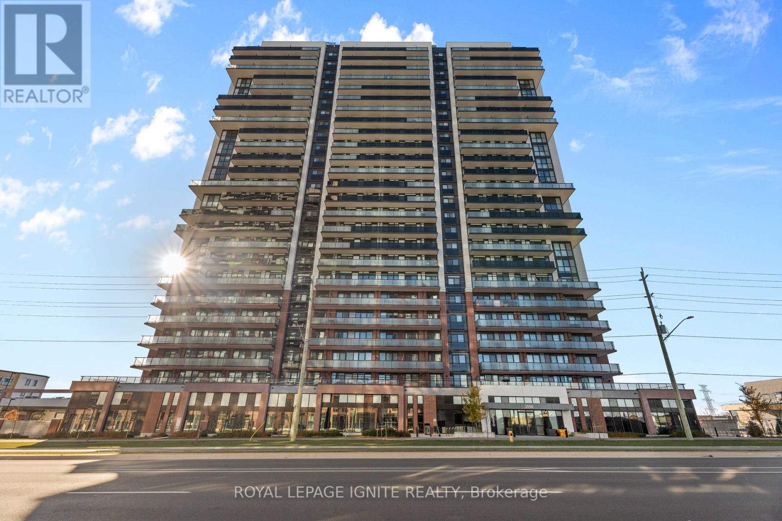 2311 2550 Simcoe Street N
