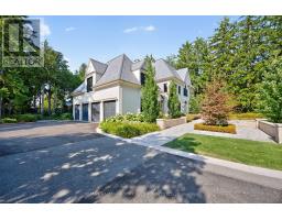 Kitchen - 108 Kennedy Street W, Aurora, ON L4G2L7 Photo 5