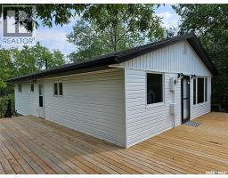 Living room - 142 22nd Street, White Bear Ir 70, SK S0C0R0 Photo 2