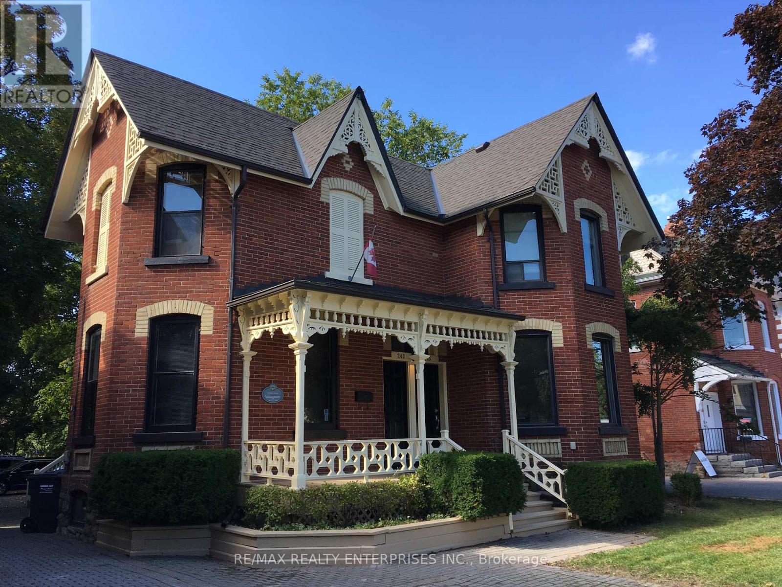 245 Main Street N