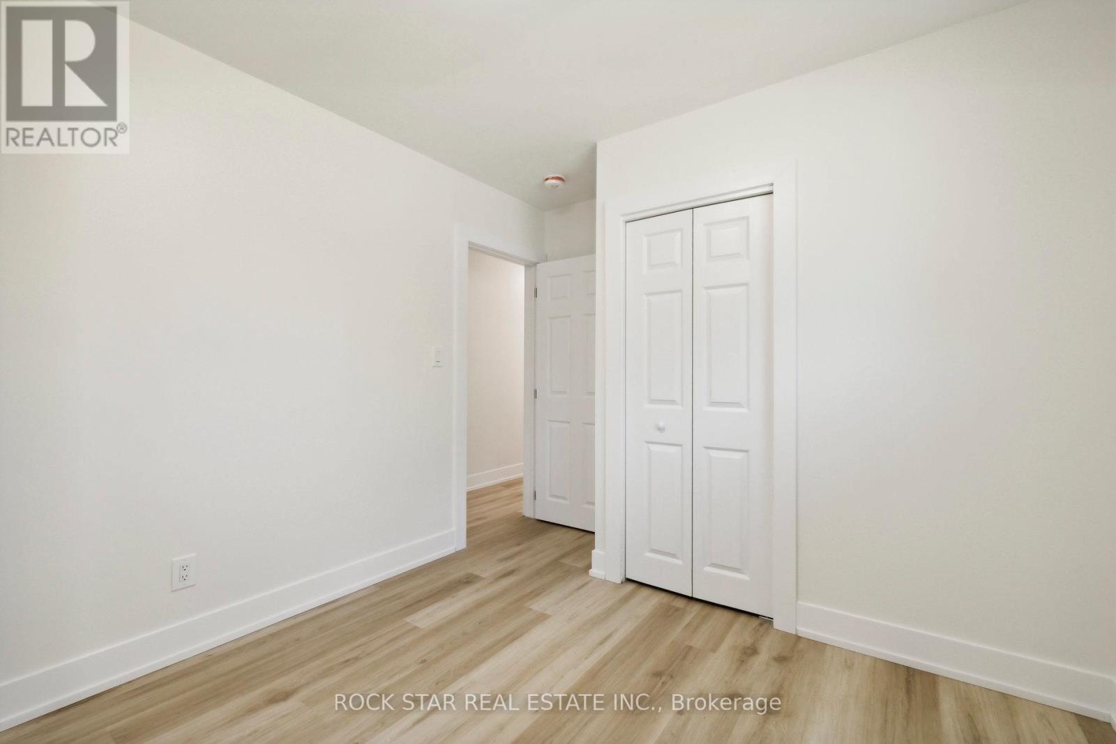 Upper 87 Leaside Drive
