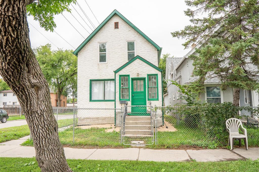 289 Boyd Avenue