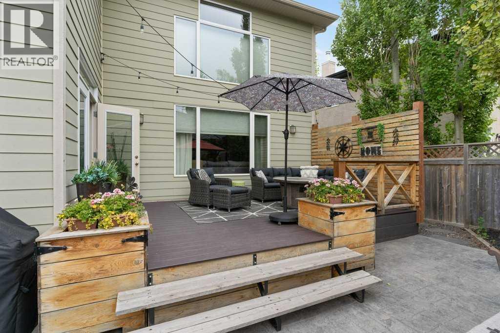 84 Panatella Manor Nw