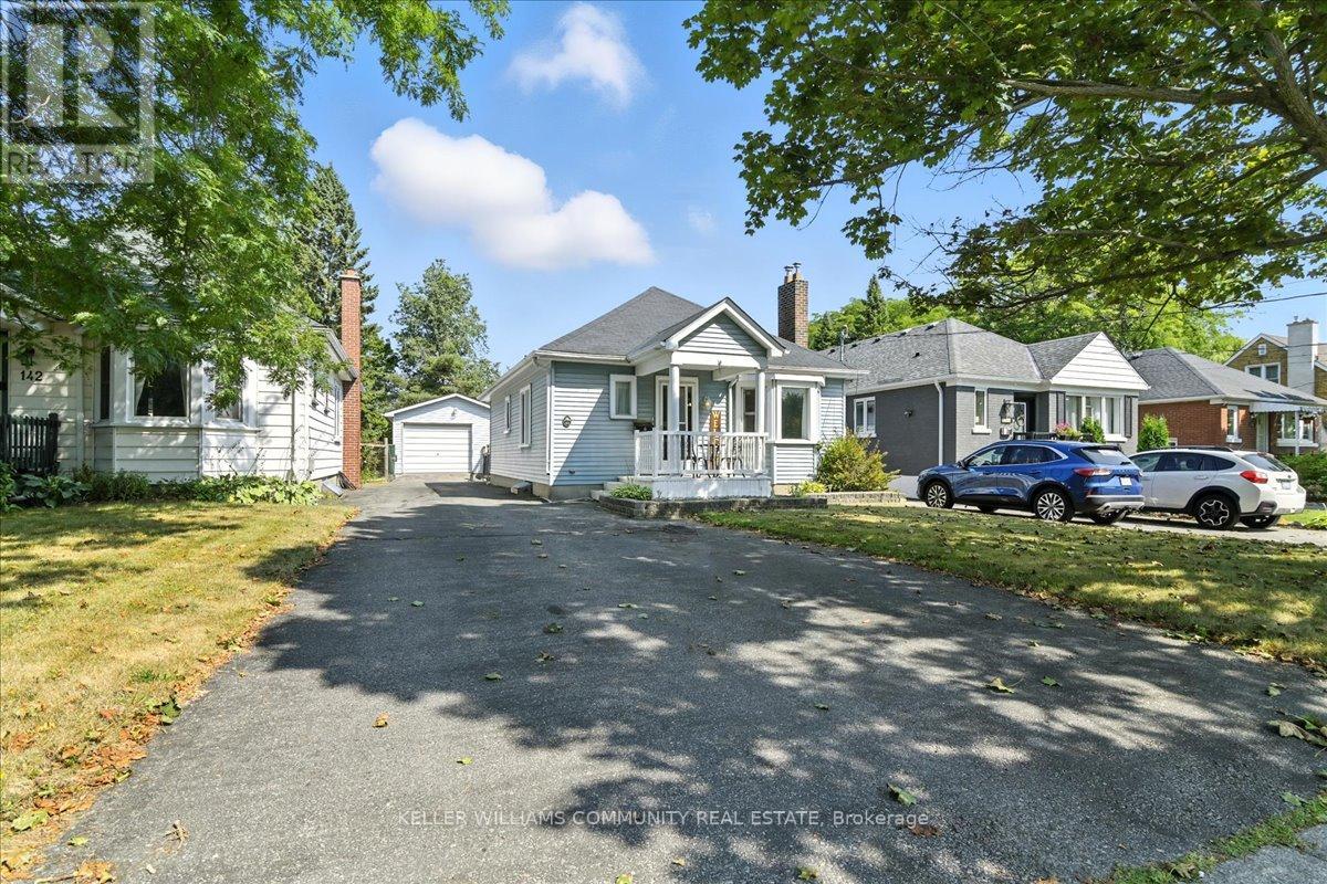 144 University Avenue E