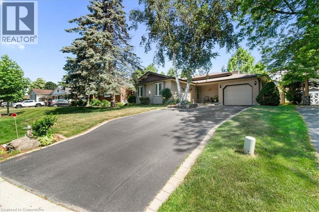 18 Dixon Drive