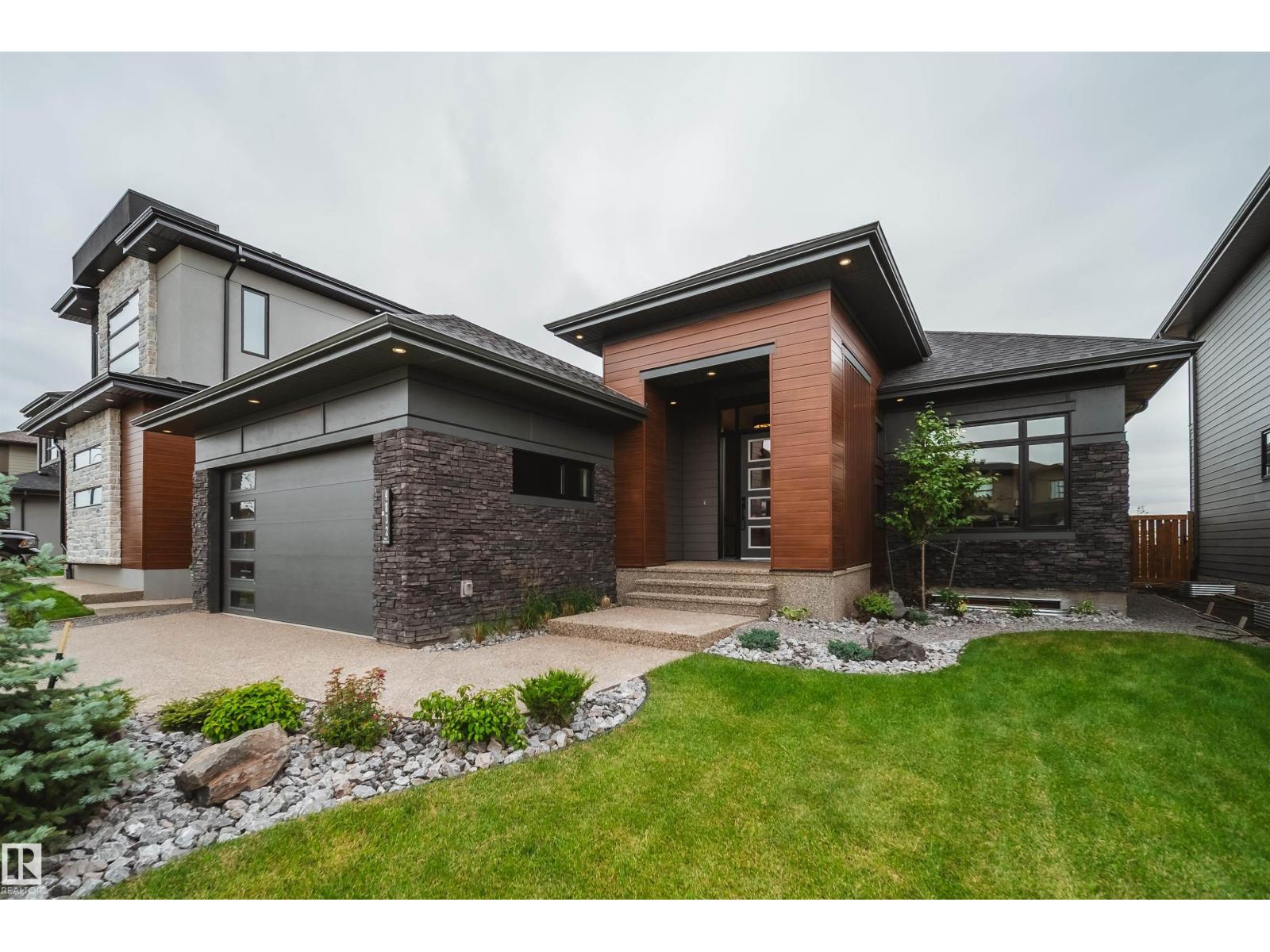 4832 Knight Cr Sw