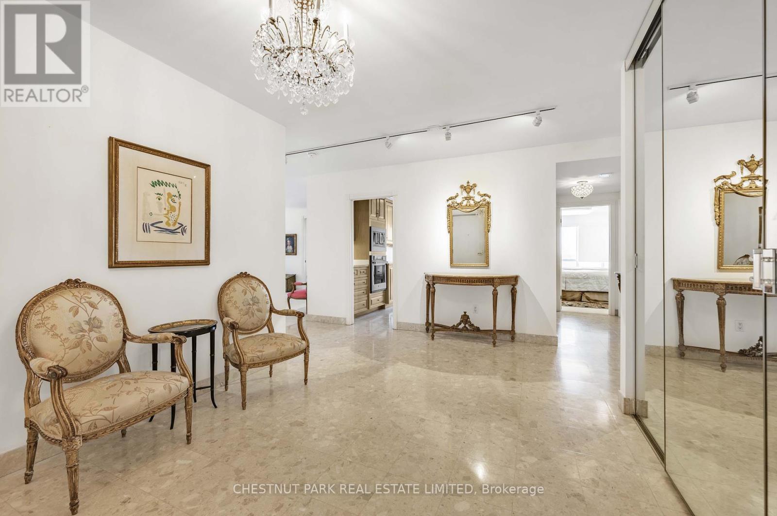 Ph G 40 Rosehill Avenue
