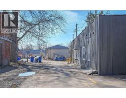 8 12 York Street, Chathamkent, ON N0P2C0 Photo 5