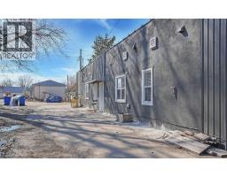 8 12 York Street, Chathamkent, ON N0P2C0 Photo 4