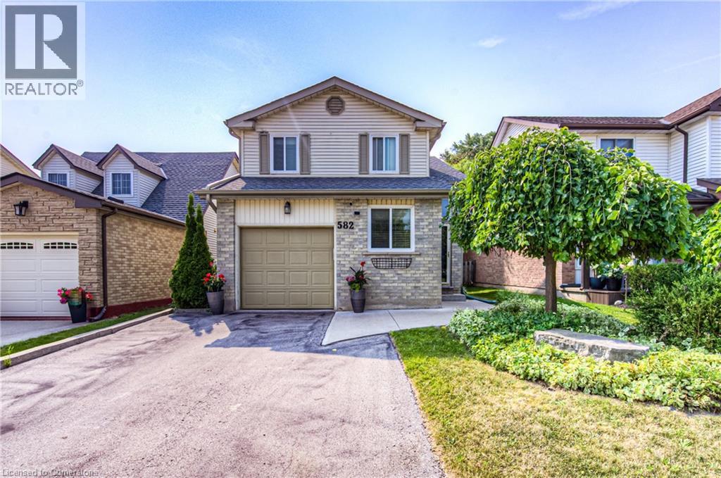 582 Drummerhill Crescent
