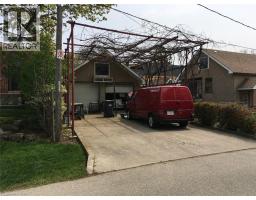 1051 West Avenue, Image 3