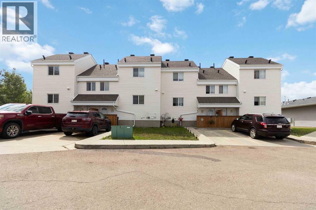 61 711 Beacon Hill