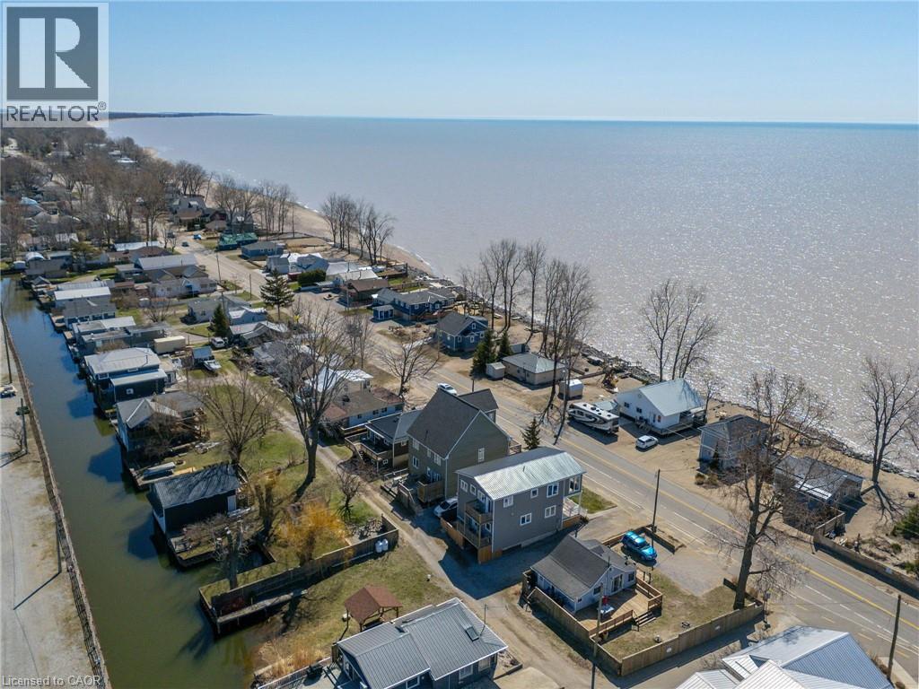 24 Erie Boulevard