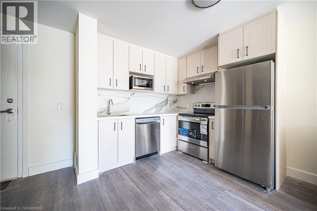 316 Batavia Place Unit D