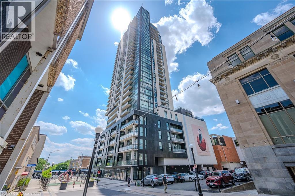 60 Charles Street W Unit 2405