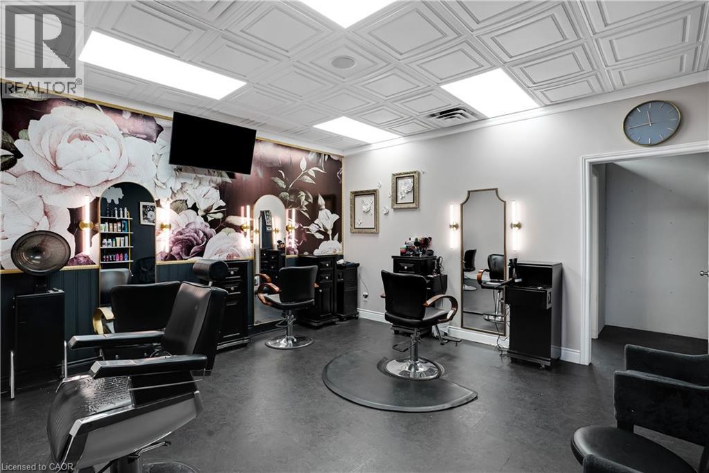 120 Ottawa Street N Unit 115