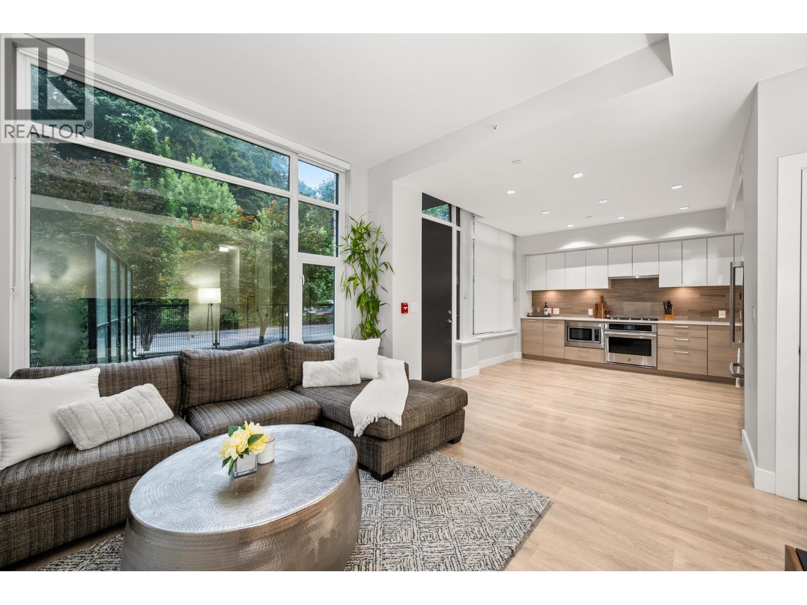 3482 Marine Way