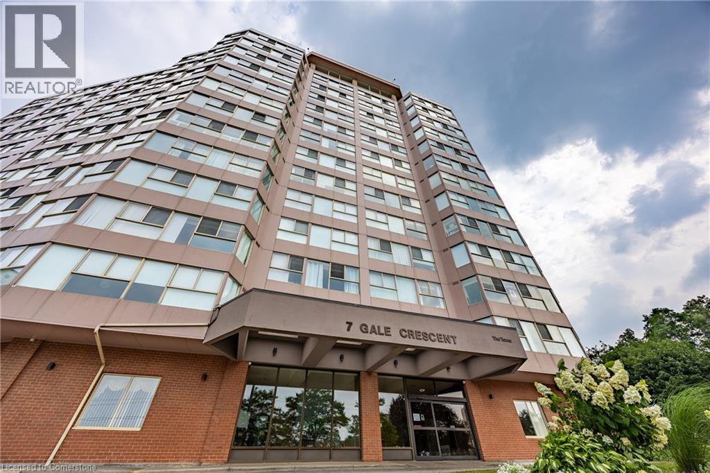 7 Gale Crescent Unit 504