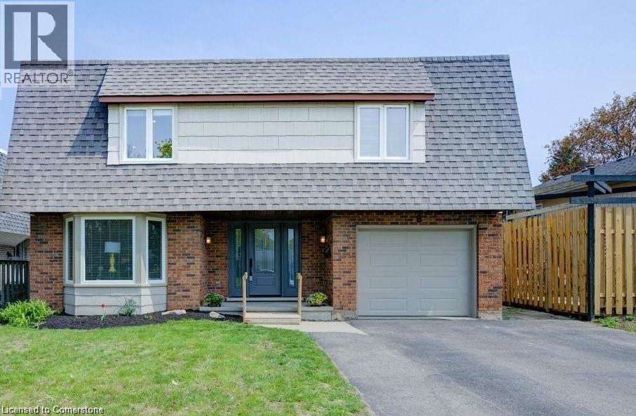 8 Roseneath Crescent Unit B