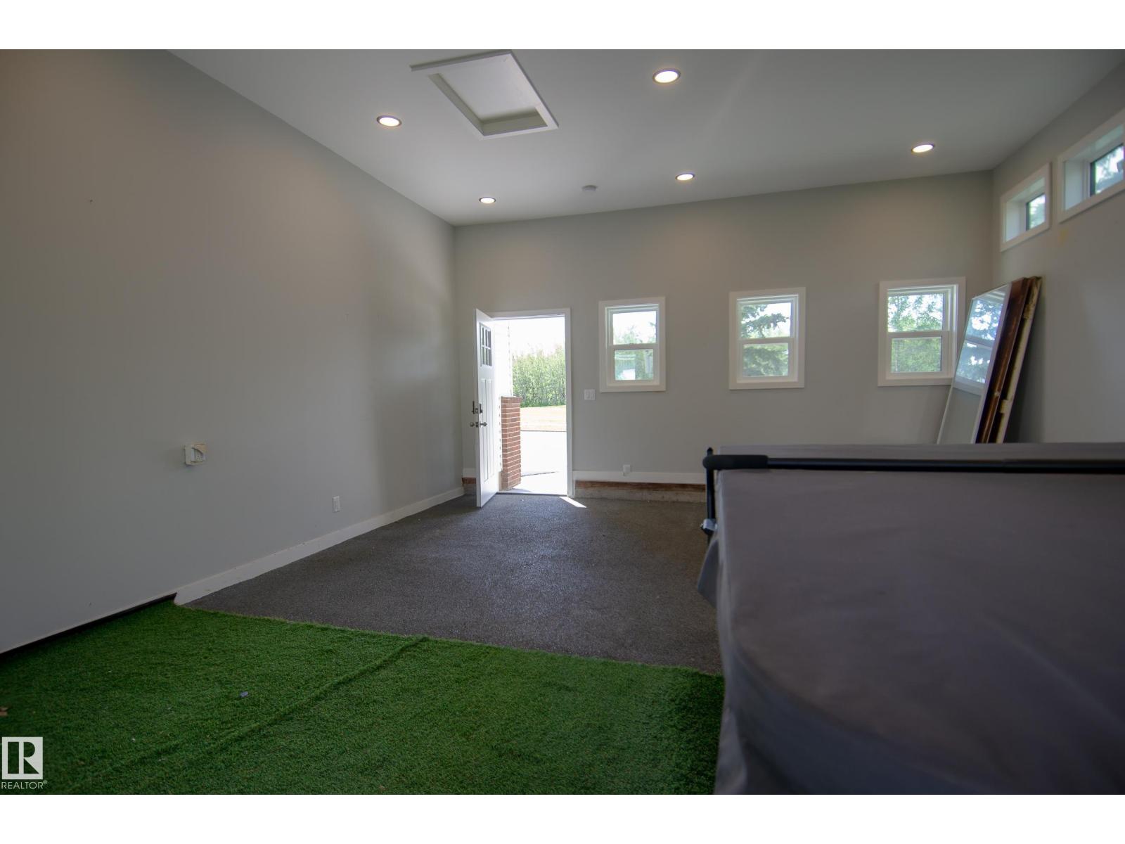 843 Wanyandi Rd Nw