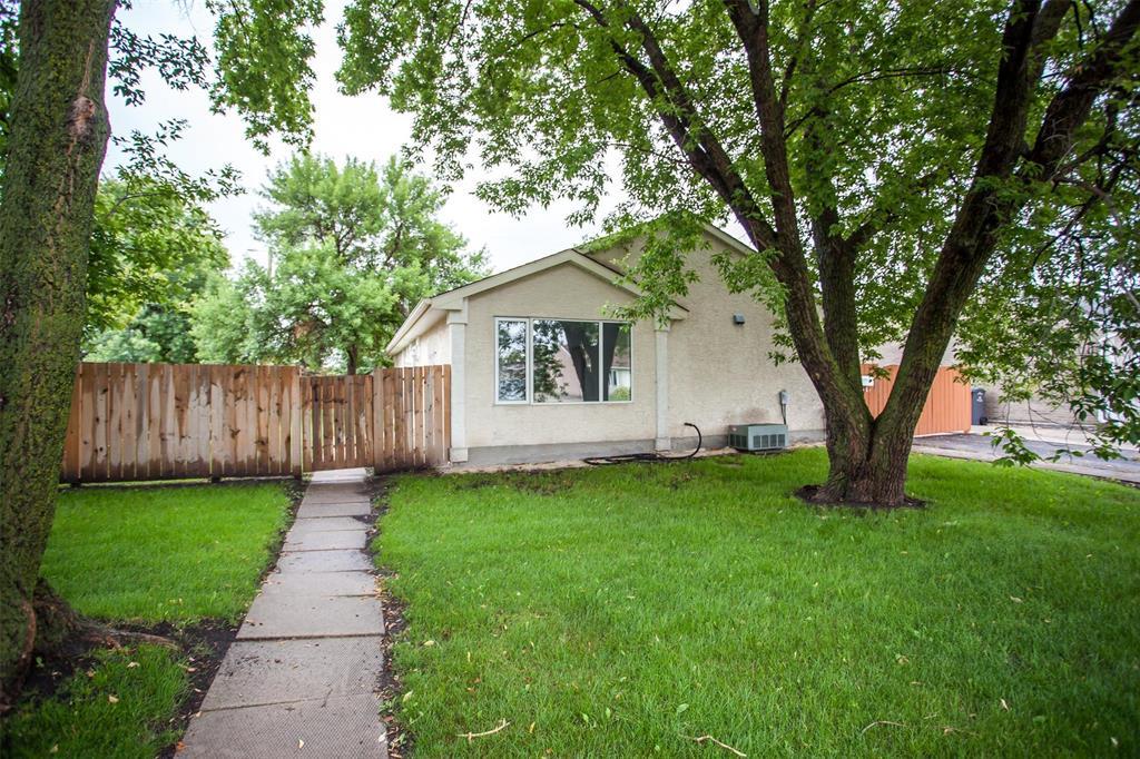 54 Jameswood Drive