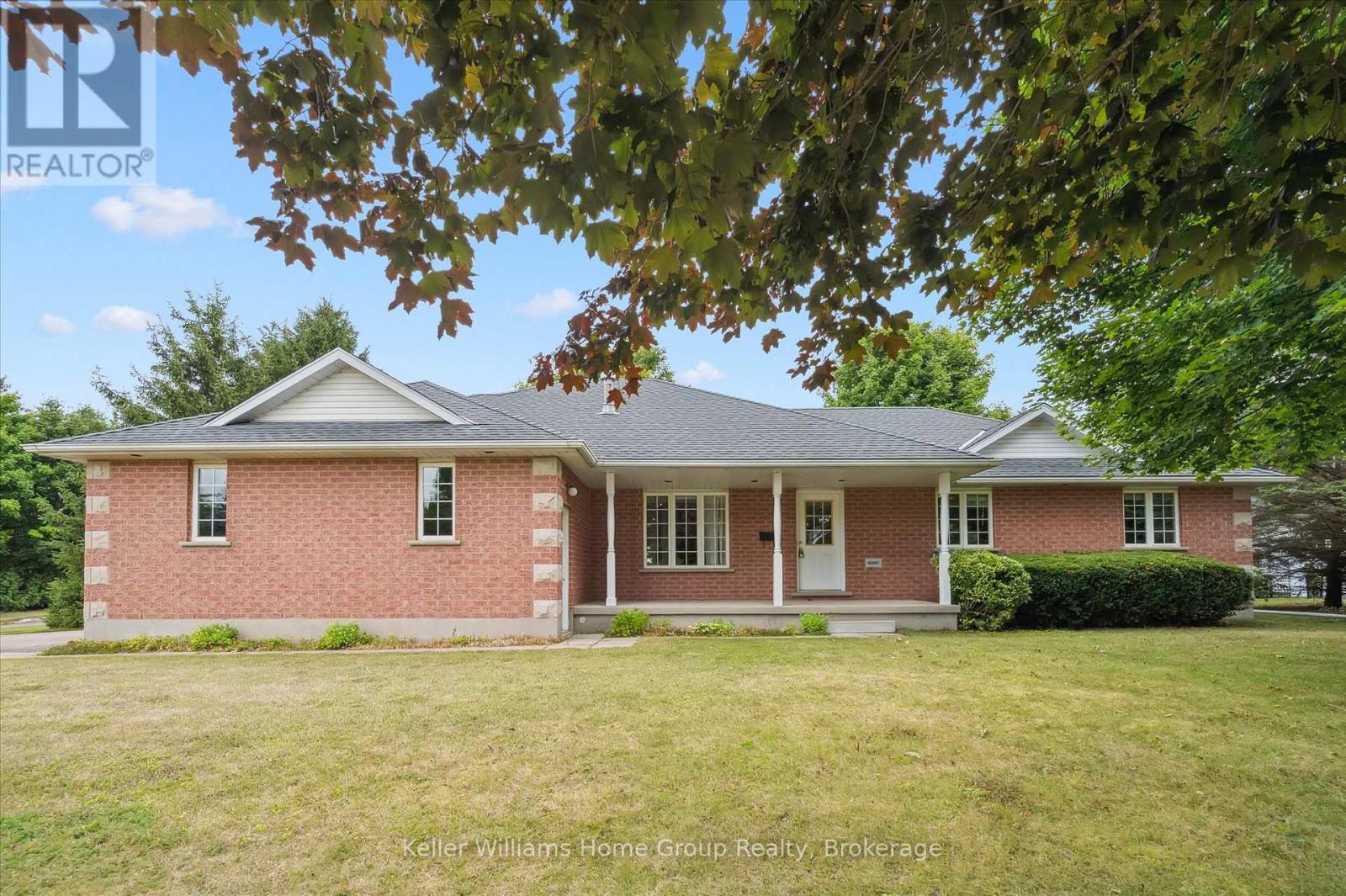 750 Dianne Crescent
