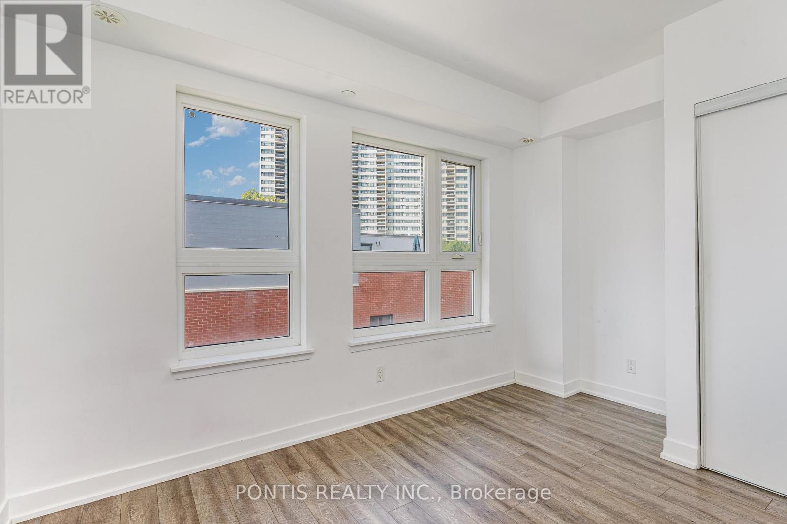 330 2100 Bridletowne Circle