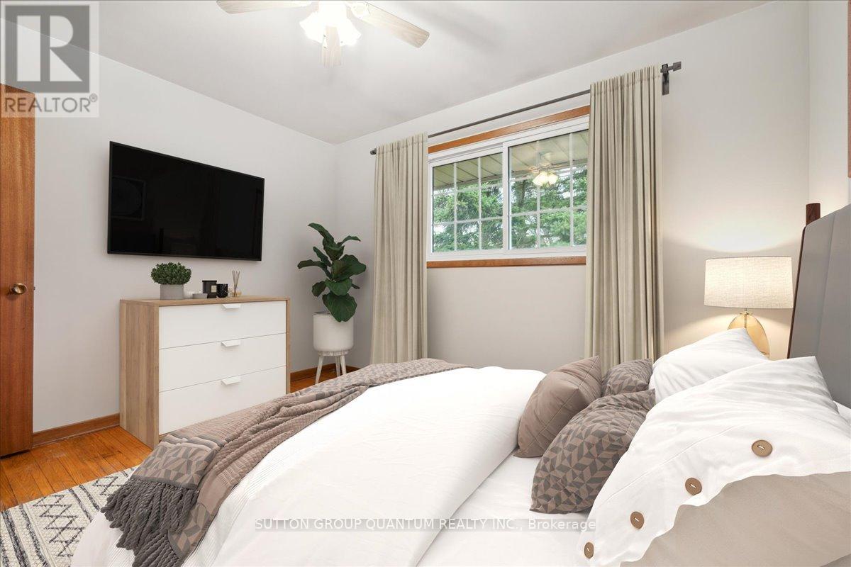 297 Lakeshore Road