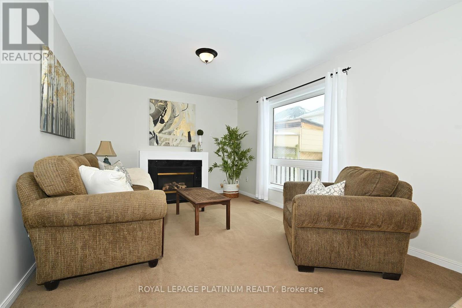 21 Vista Green Crescent