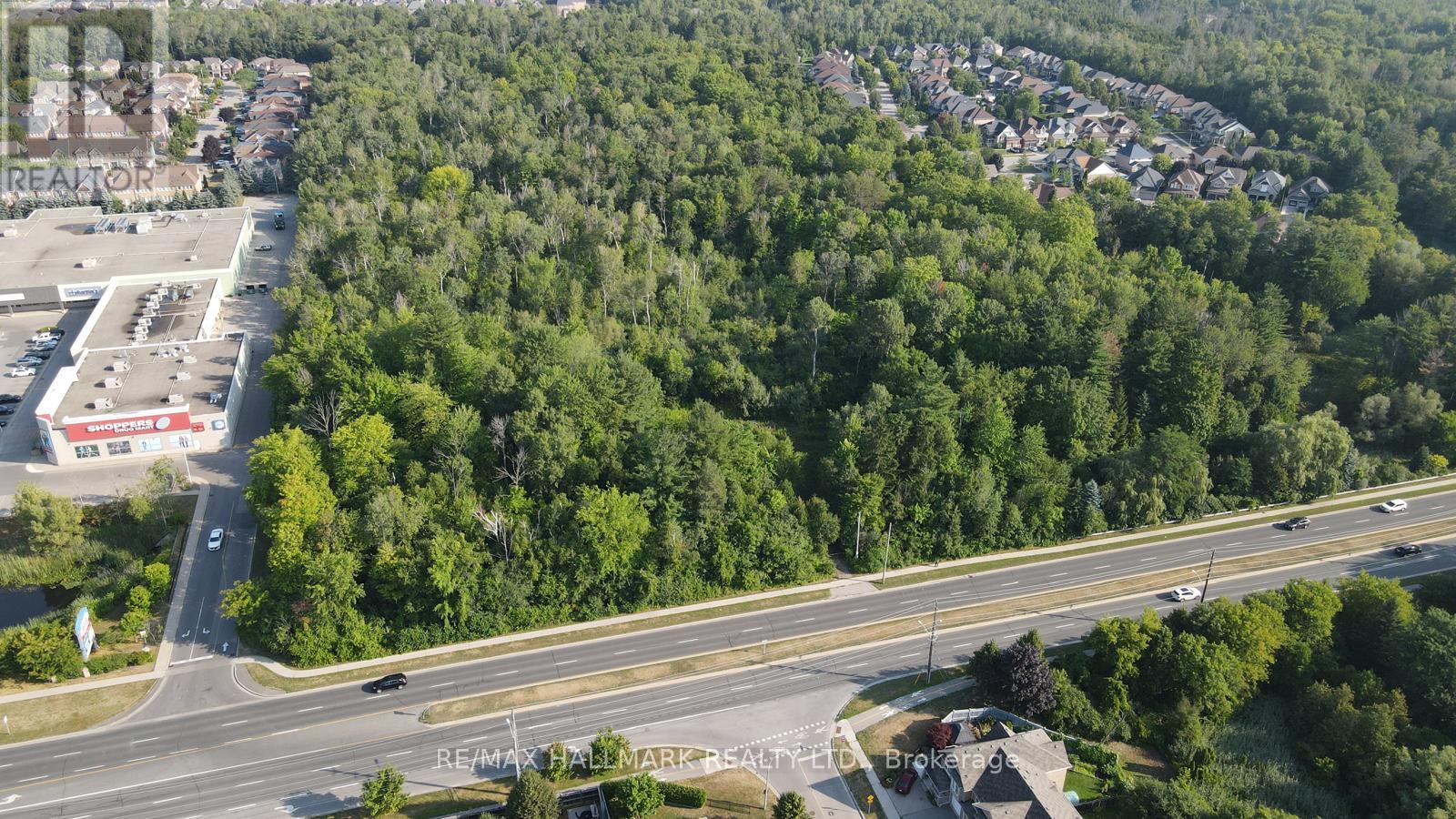 780 Taunton Road E
