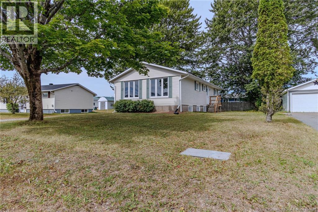 585 Bonita Avenue