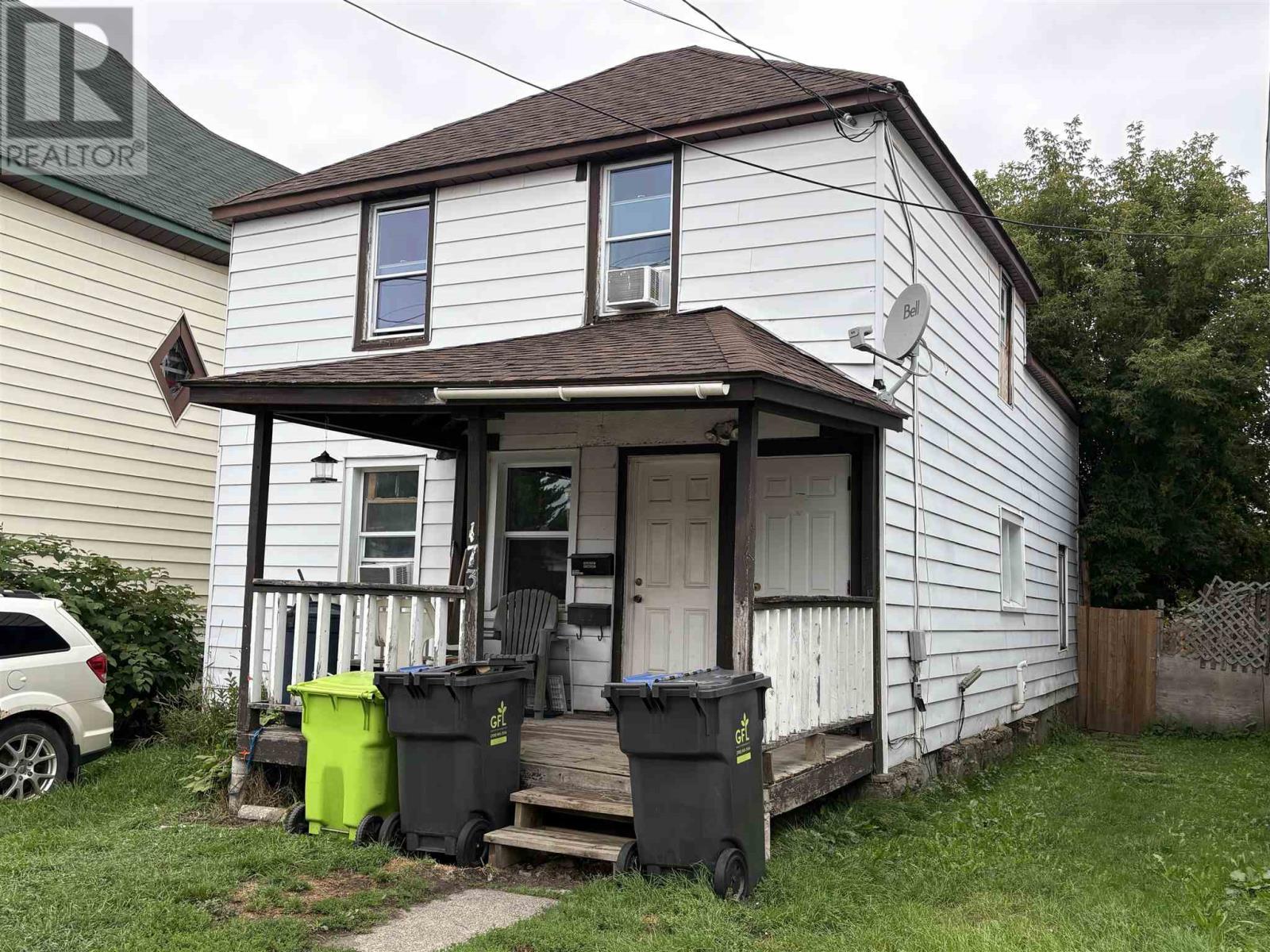 173 Dennis St