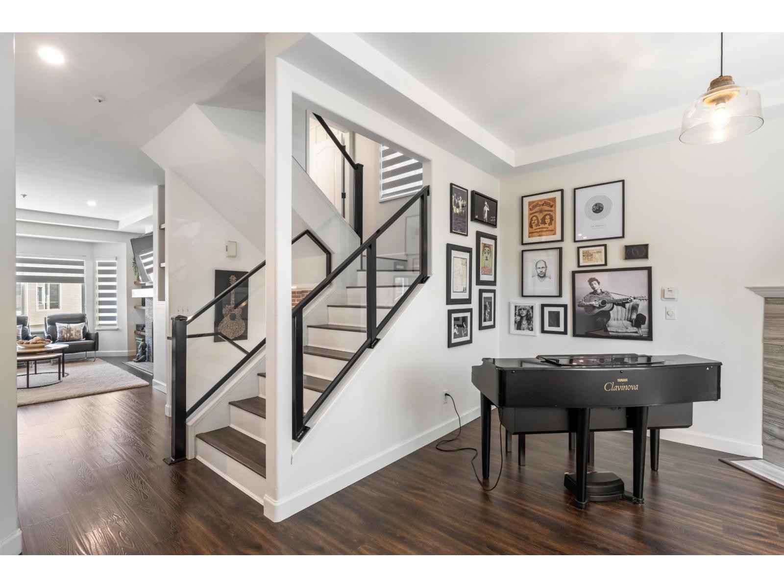 20 20750 Telegraph Trail