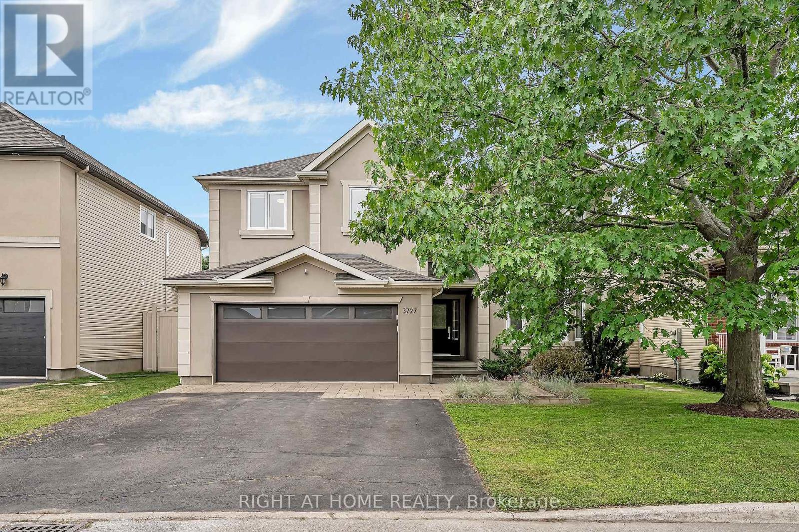 3727 Mountain Meadows Crescent