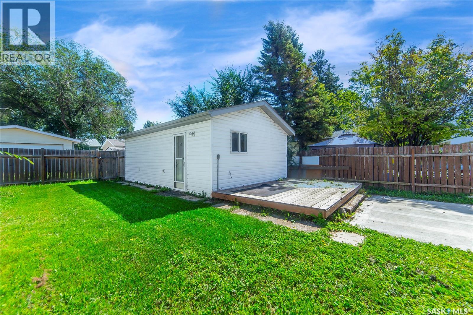 426 Vanier Crescent