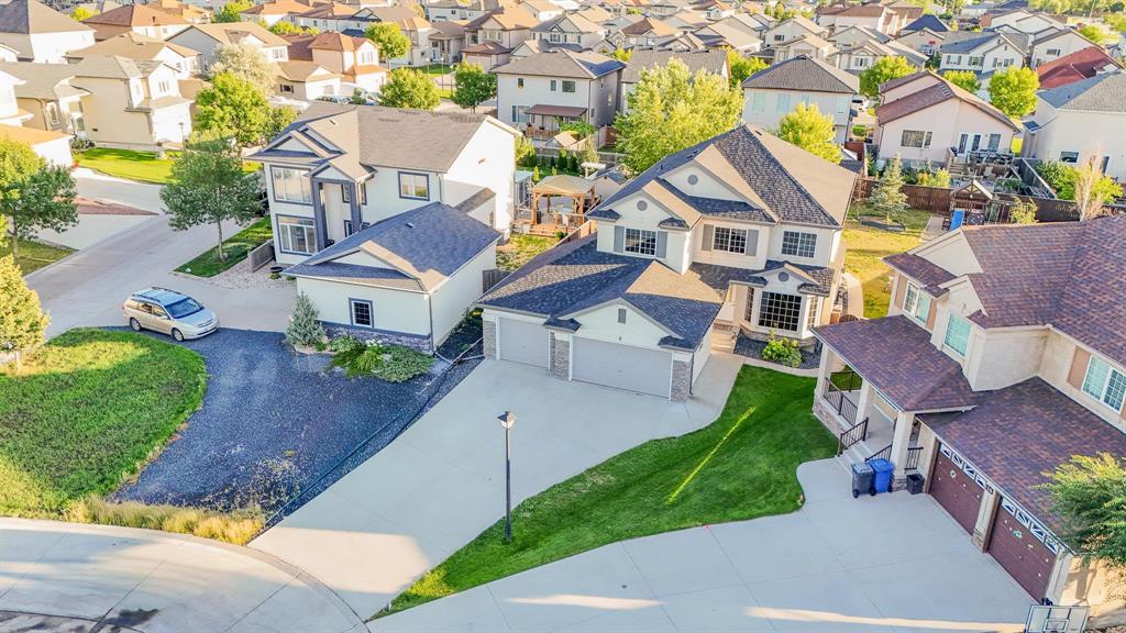6 Stoddart Court