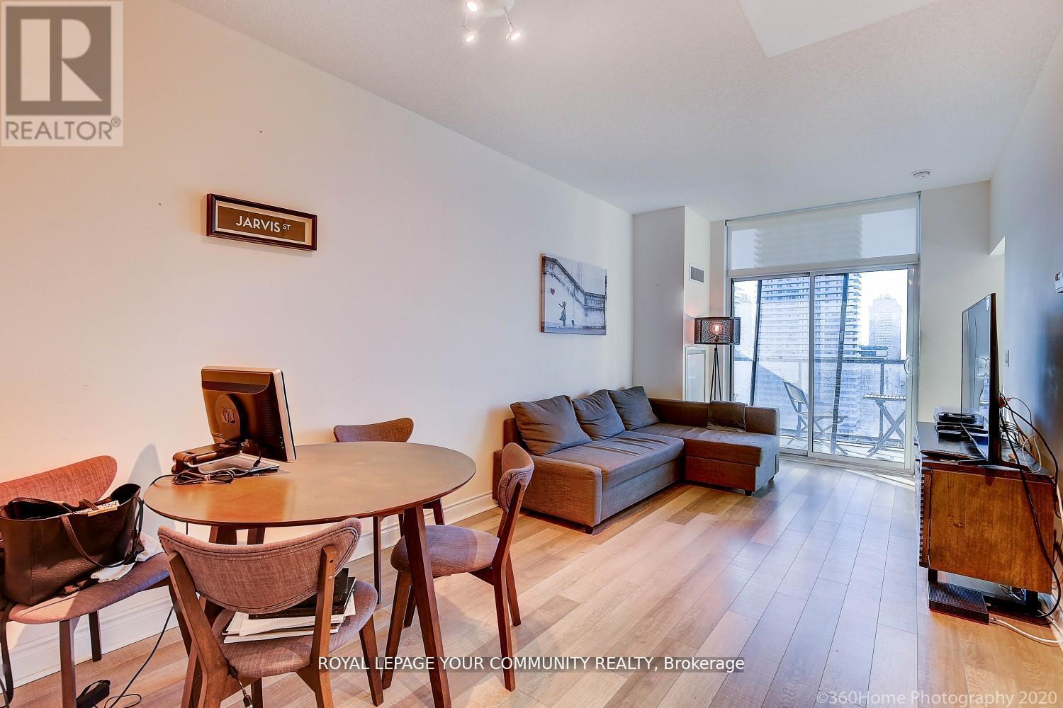 3707 28 Ted Rogers Way