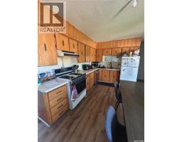 Primary Bedroom - 222 2nd Avenue W, Kelvington, SK S0A1W0 Photo 4