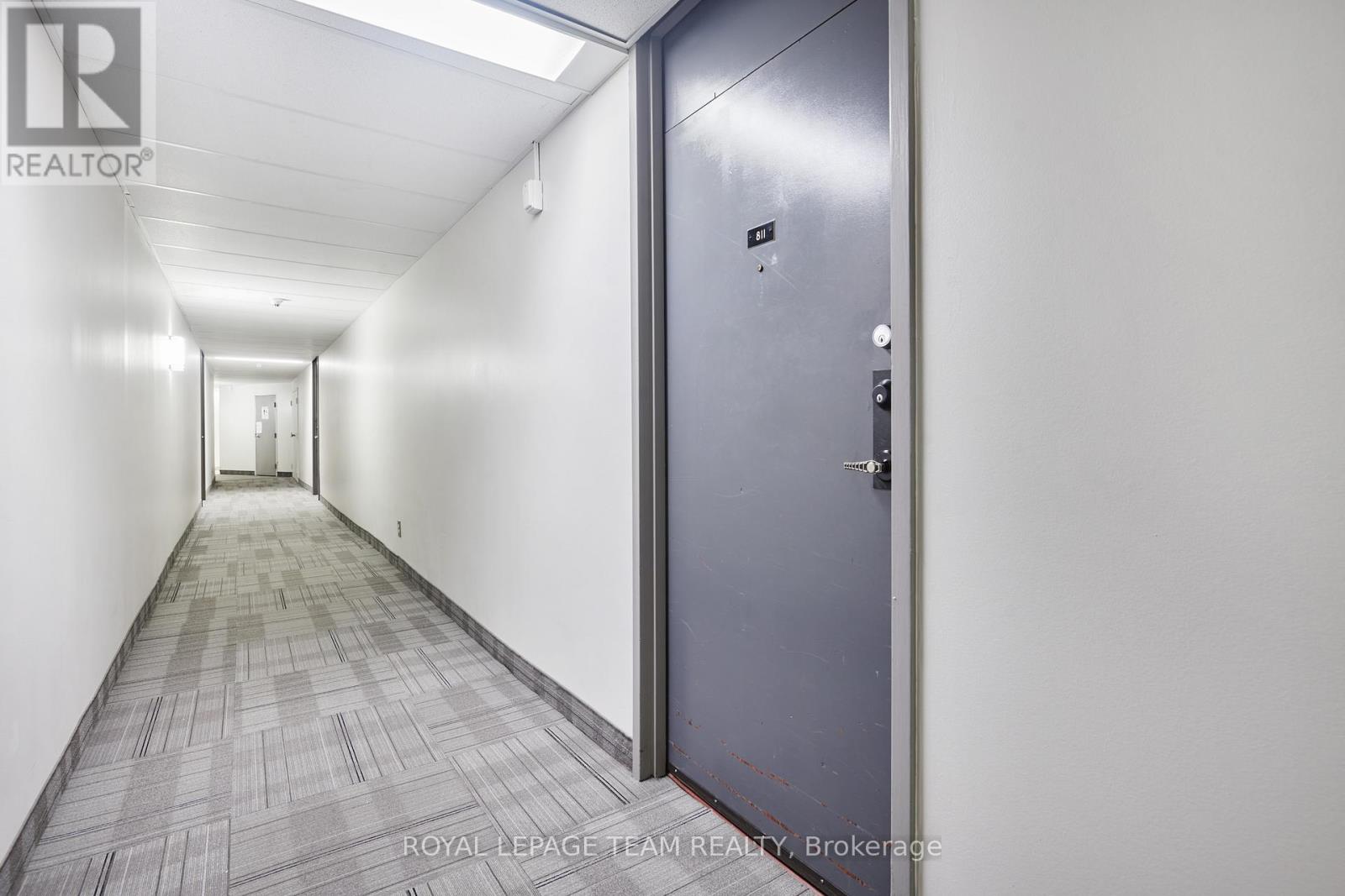 811 2000 Jasmine Crescent