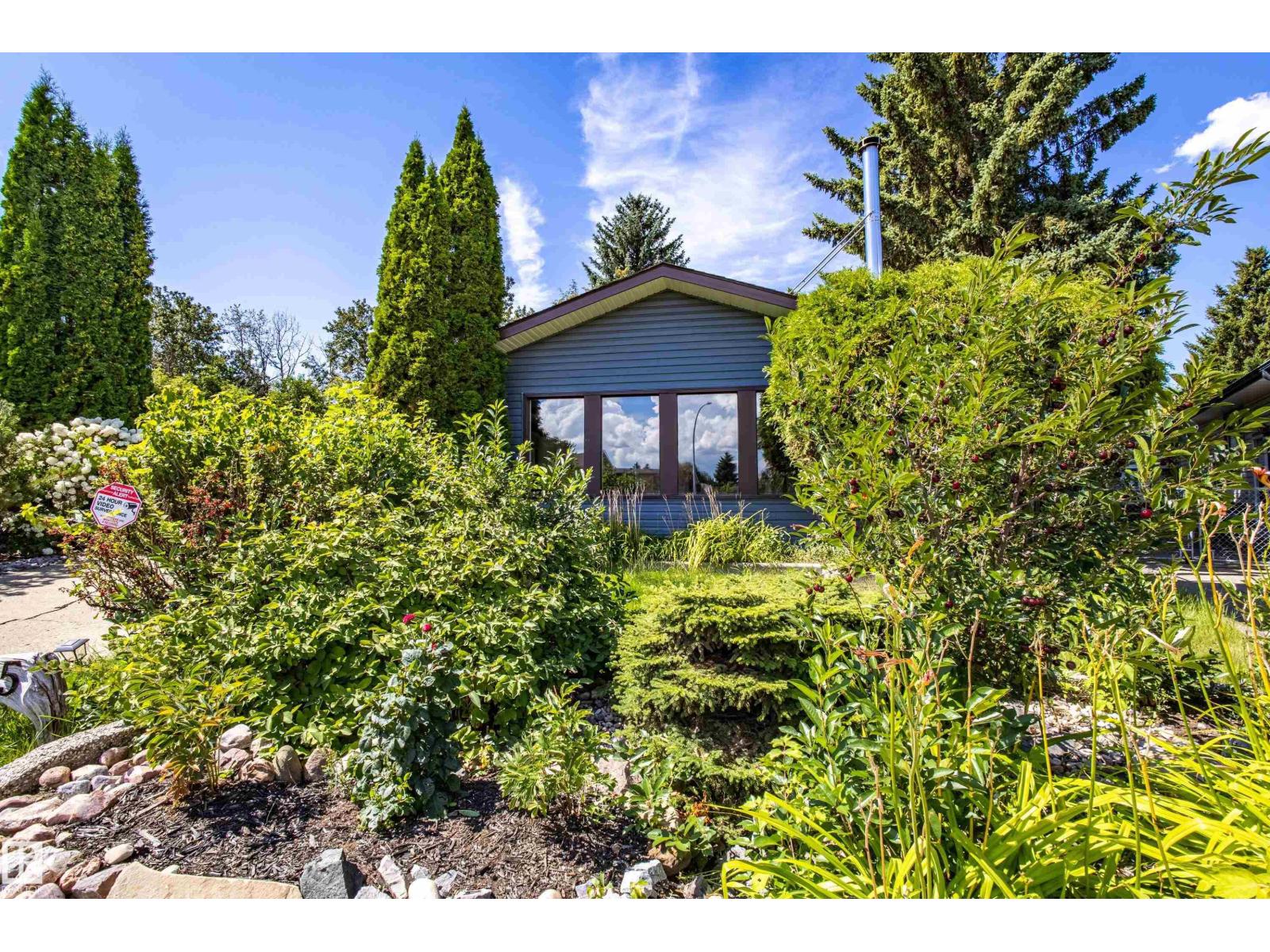 135 Homestead Cr Nw