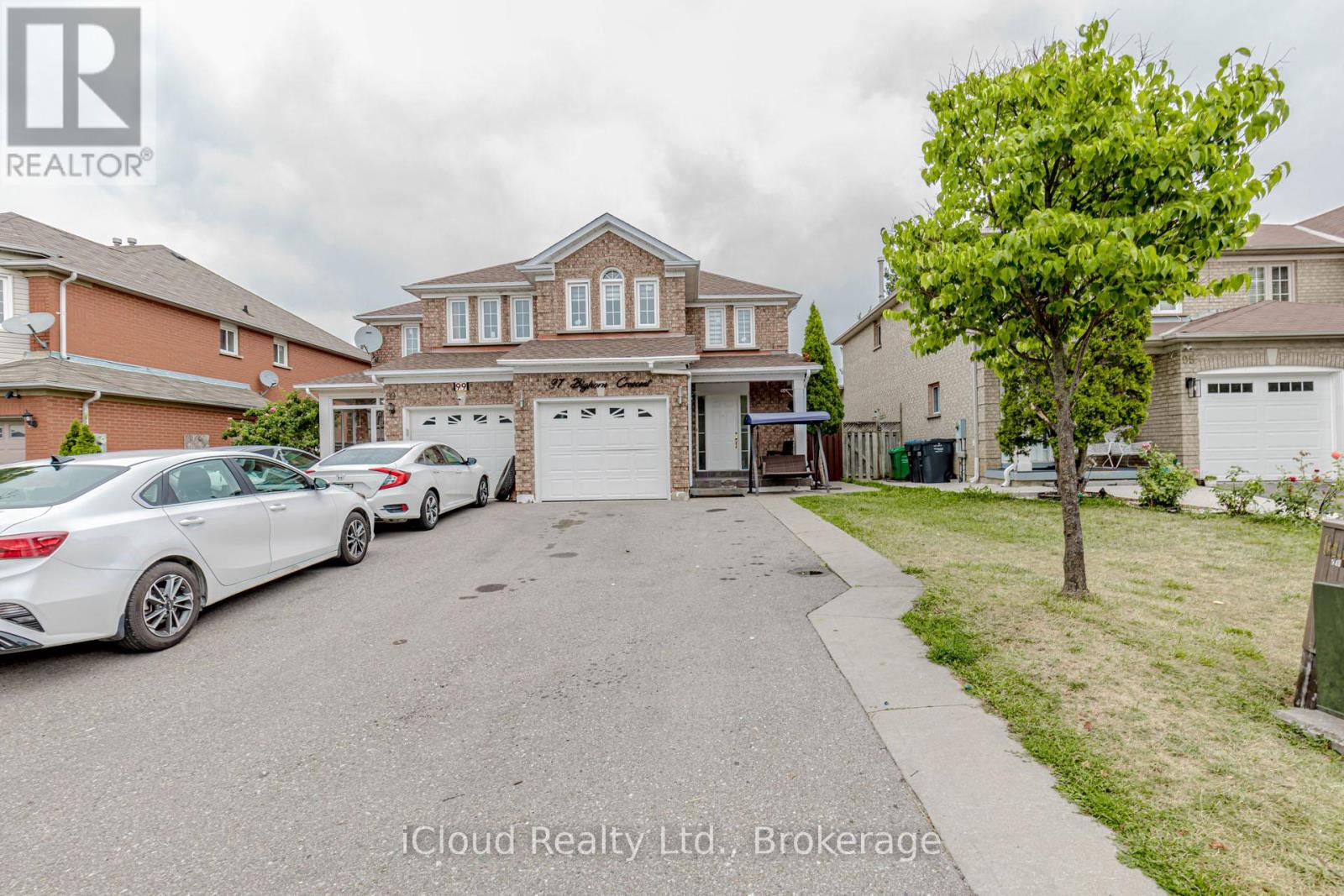 97 Bighorn Crescent