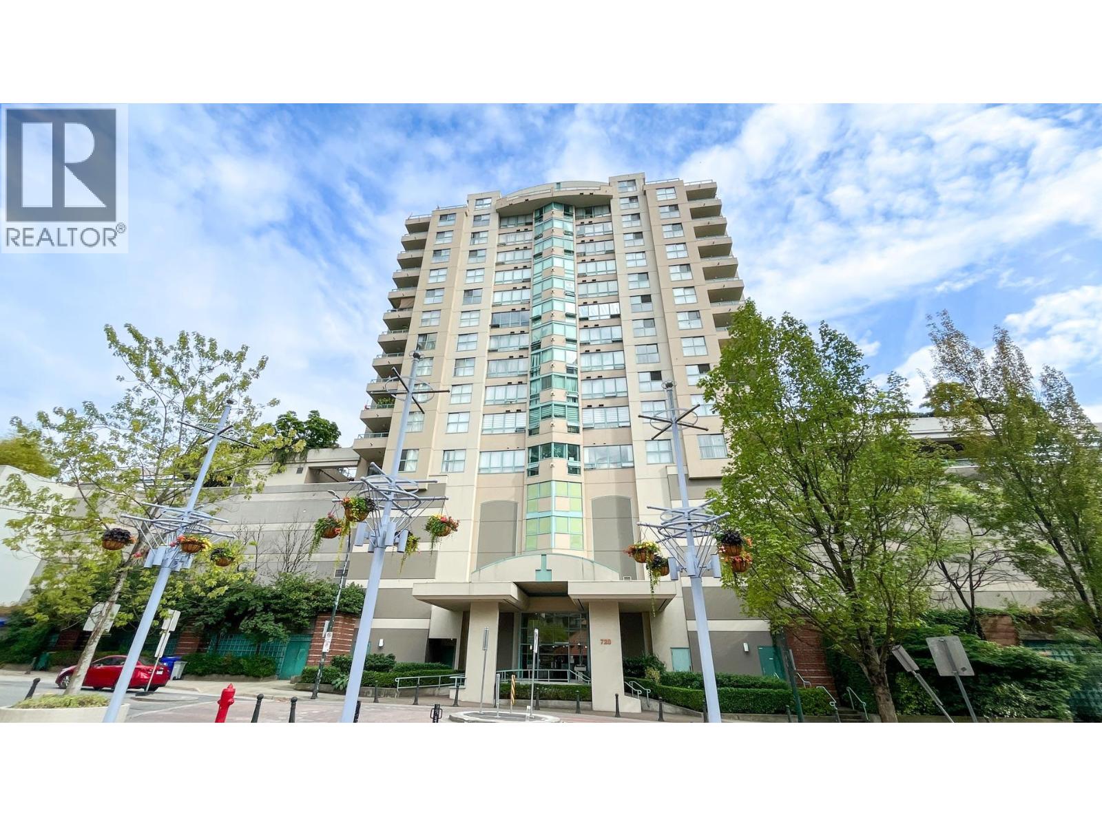 702 728 Princess Street