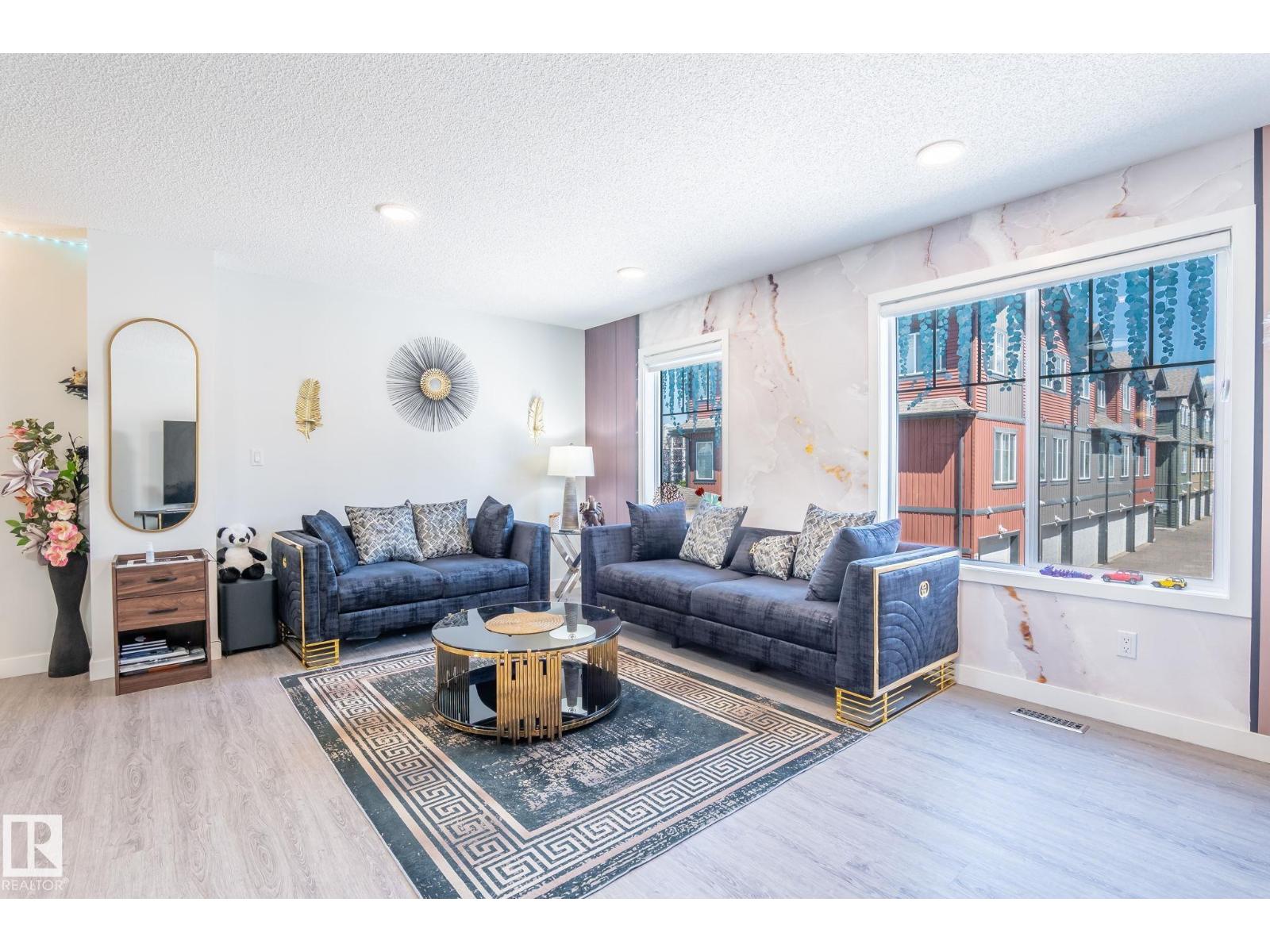 2 3305 Orchards Link Li Sw