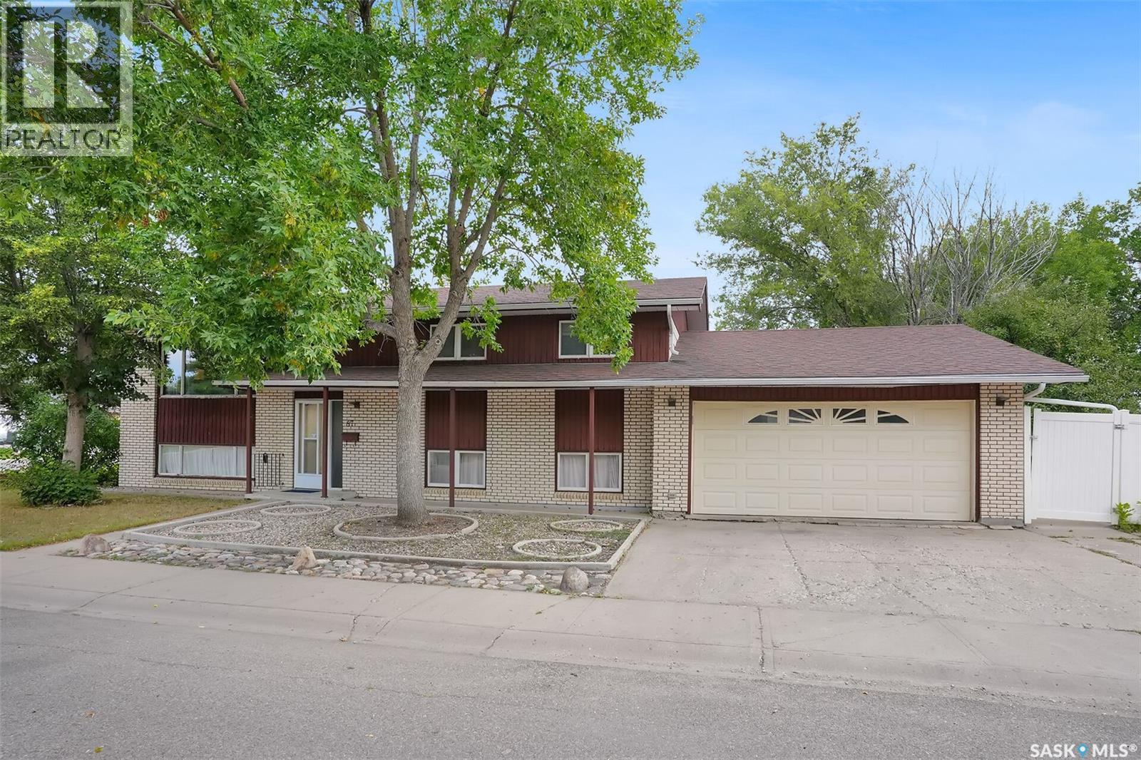 87 Williston Drive