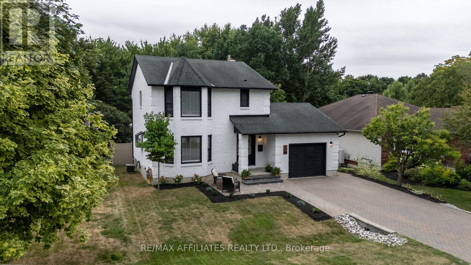 2 C Baxter Drive