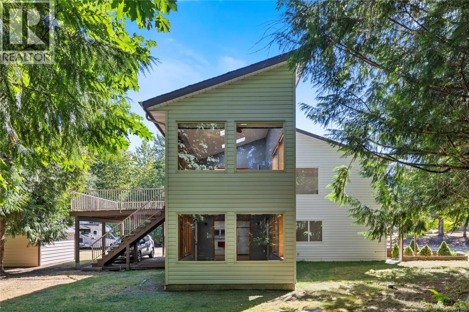 1092 Koskimo Rd