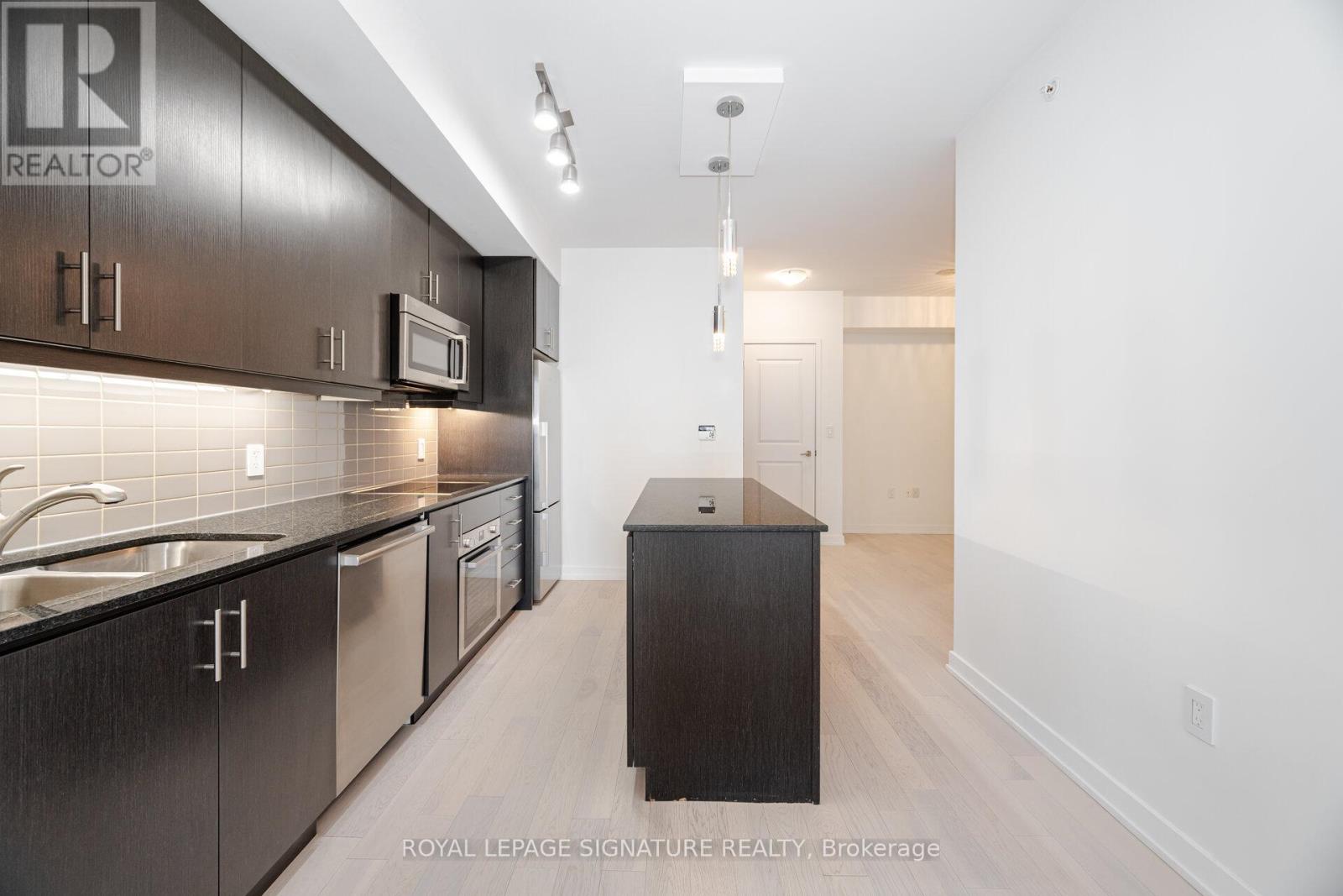 1501 1 The Esplanade Drive