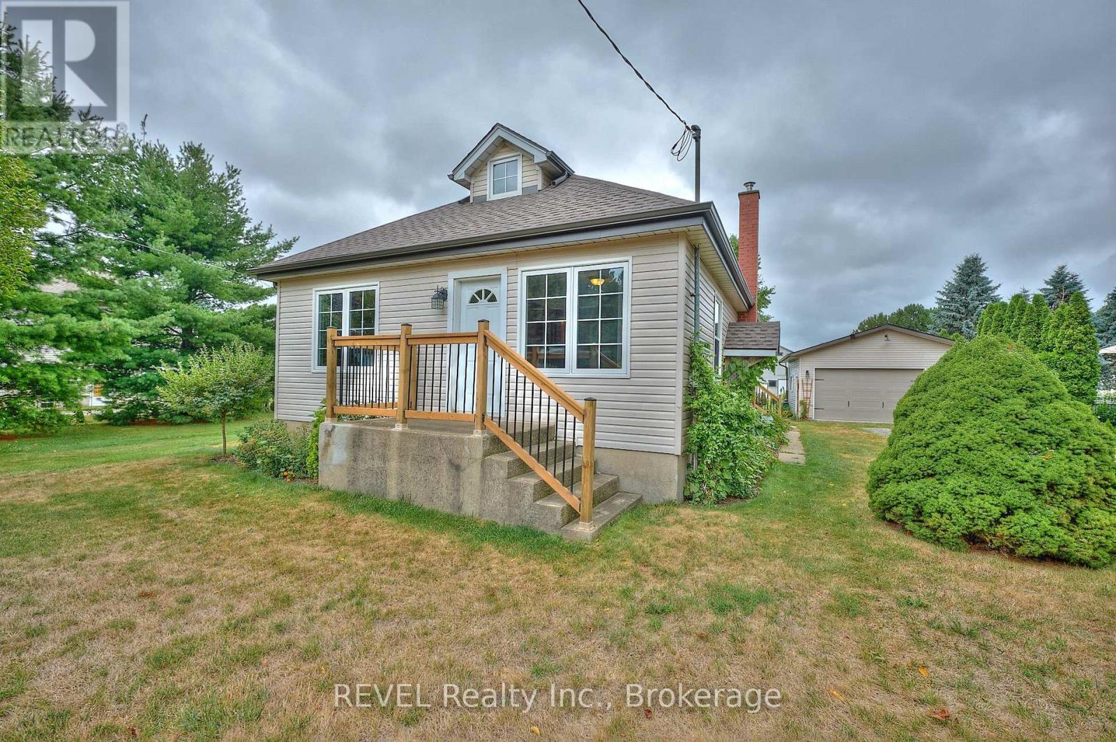 1317 Third Street Louth